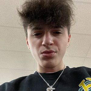 Meet your Posher, Nicholas